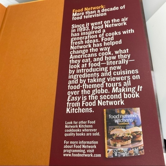 FOOD Network Kitchens Making It Easy Cookbook - Picture 4 of 7
